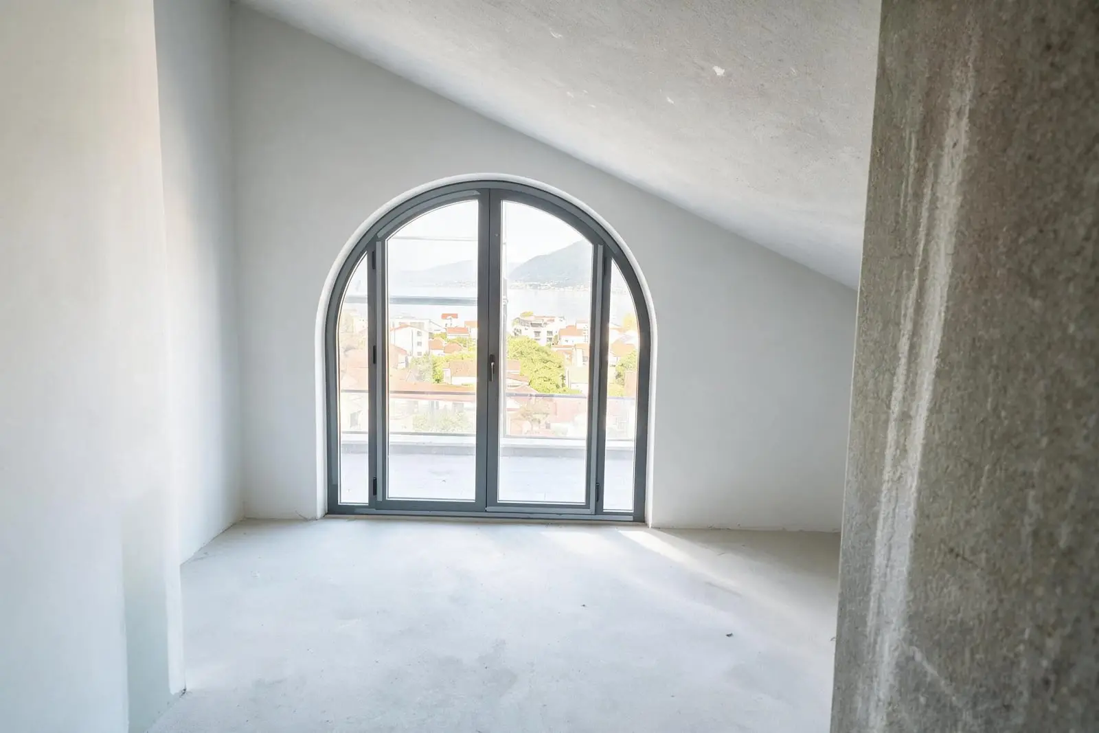 Apartment in Tivat No. 2875