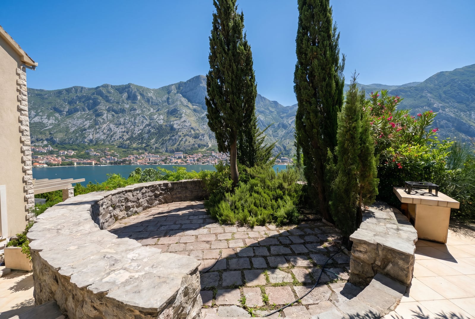 House in Kotor #2754