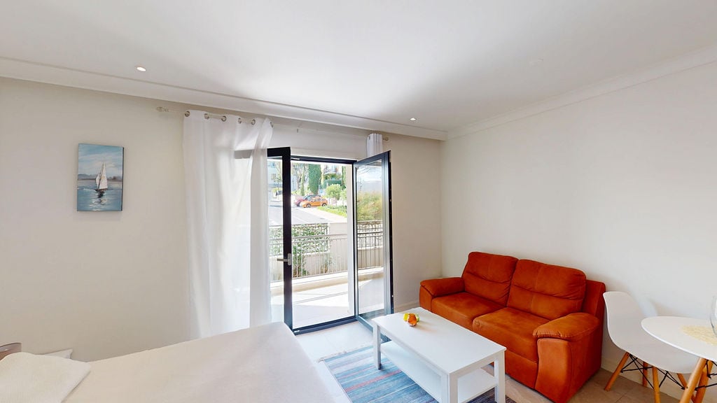 Apartment in Luštica №2699