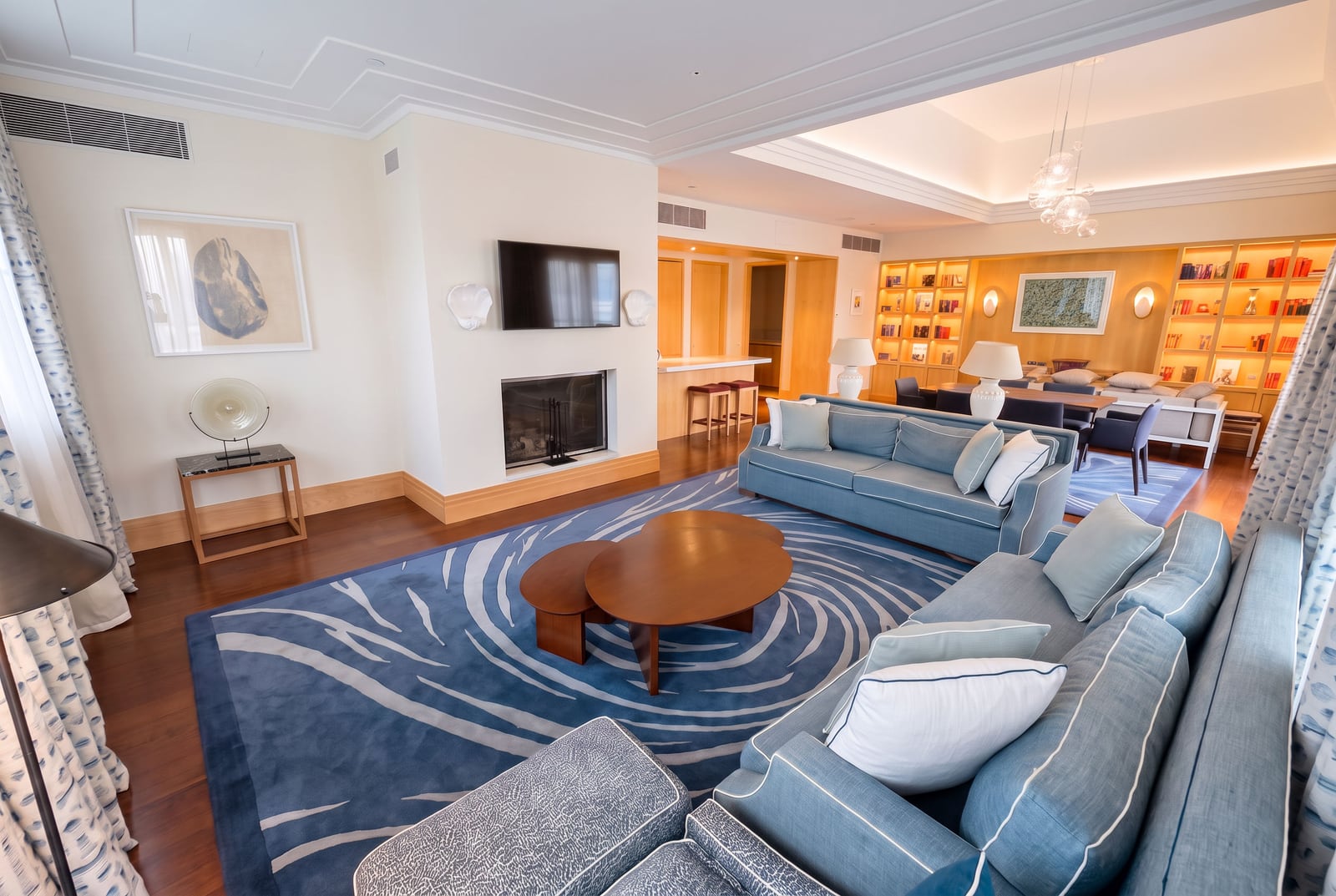Penthouse in Tivat No. 2814