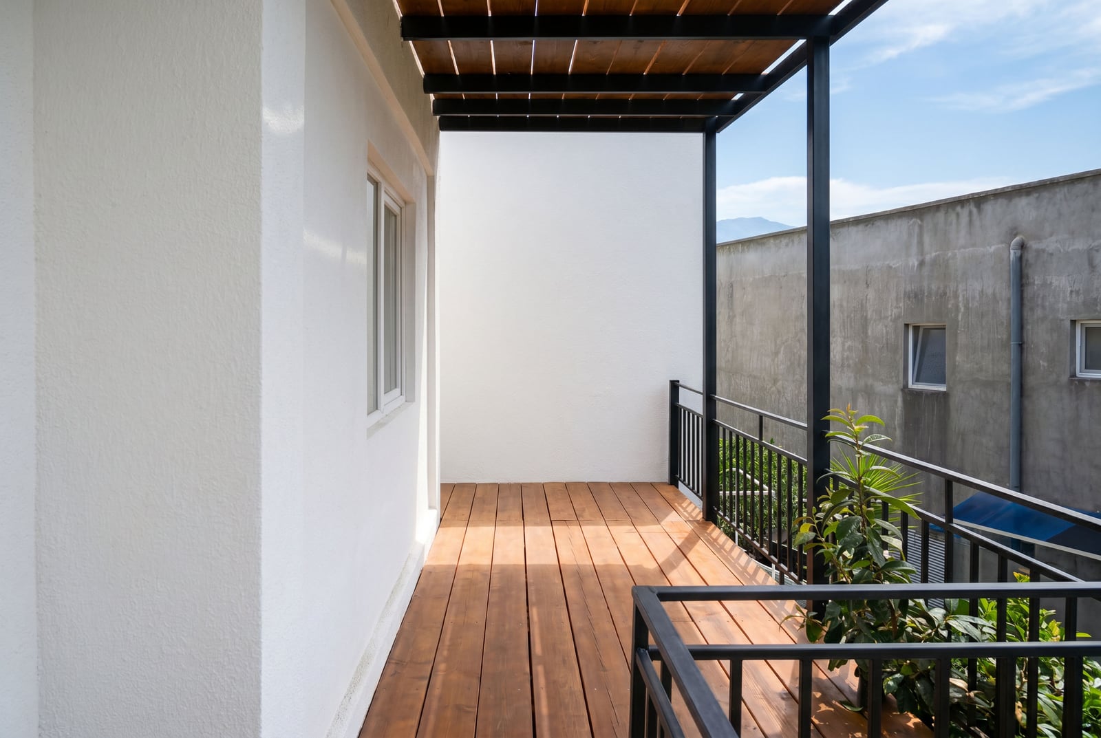 House in Bar #2803