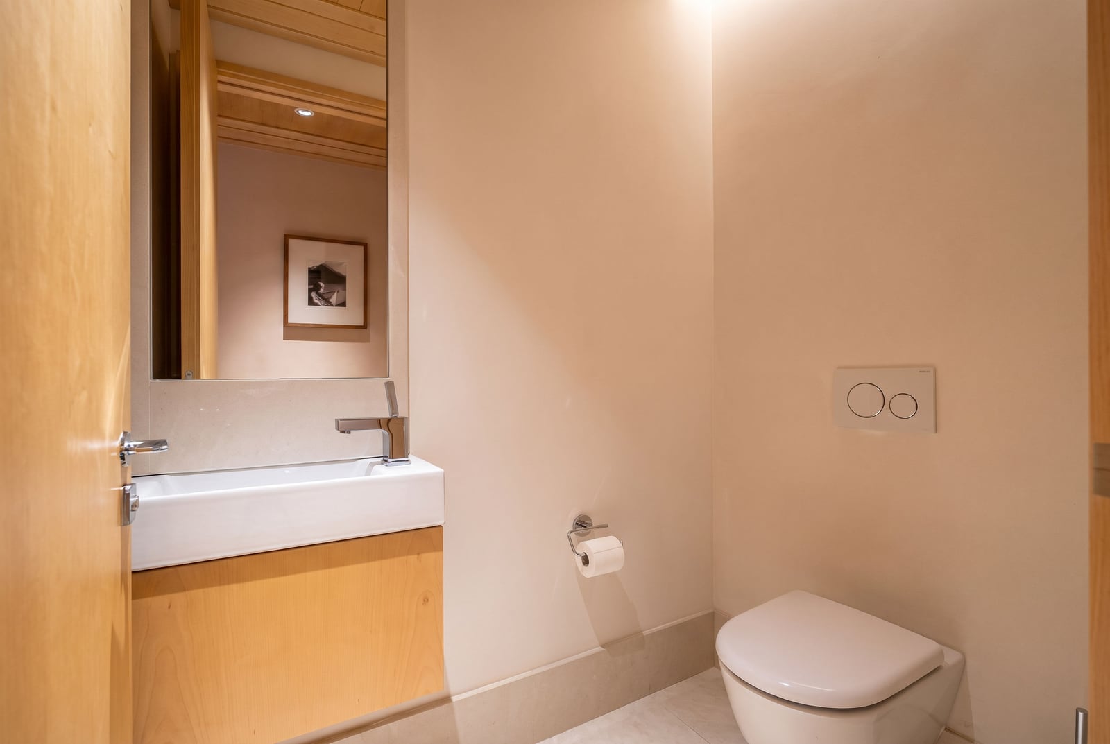Bathroom — Apartments in Tivat