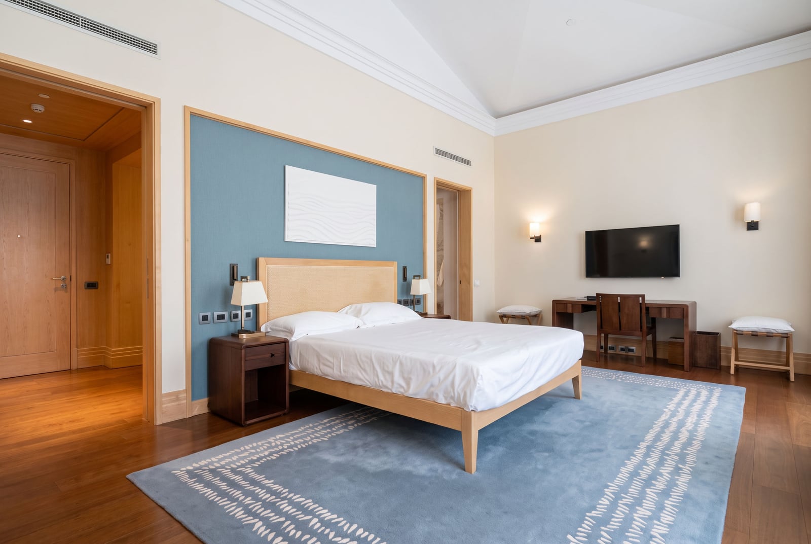 Bedroom — Apartments in Tivat