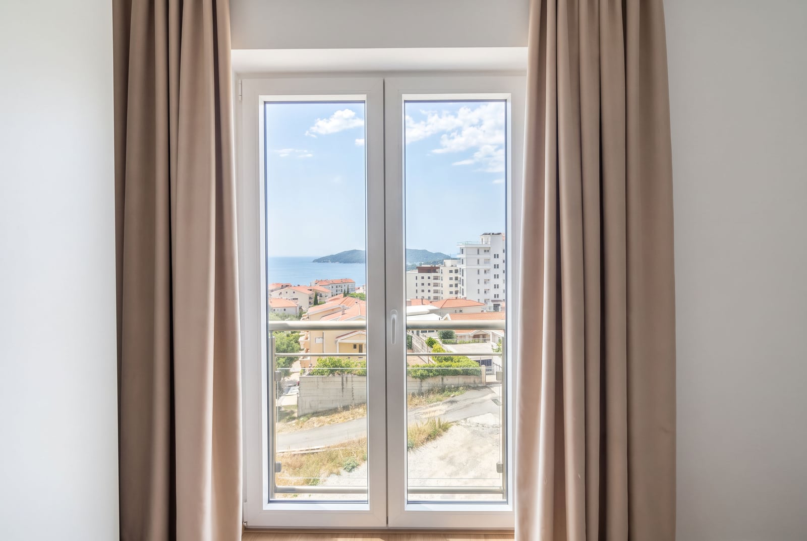 Apartment in Becici #2811