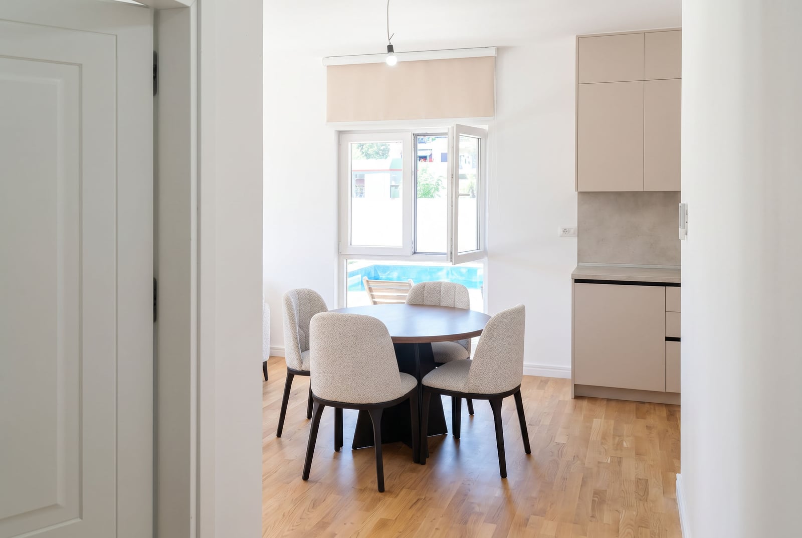 Living Room — Apartments in Sutomore